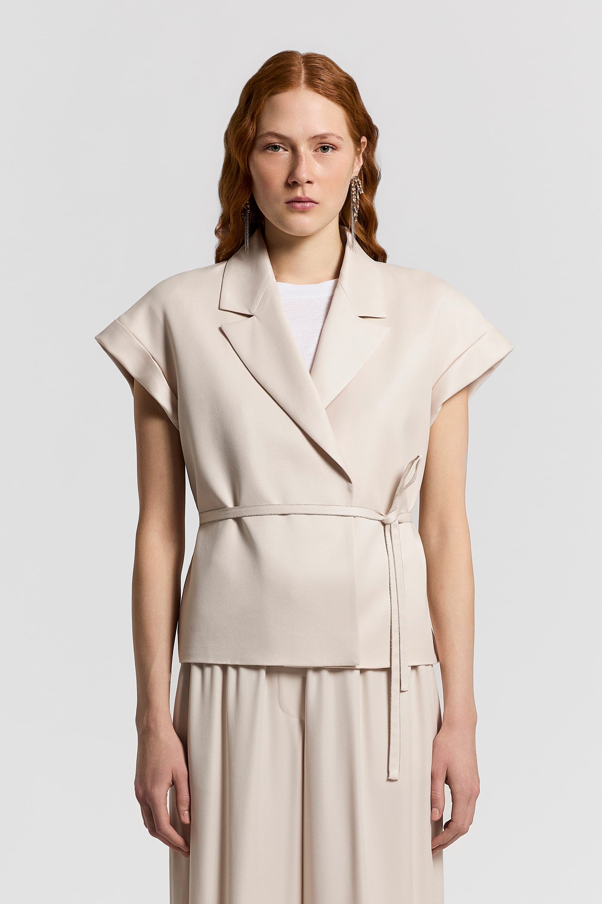 Waistcoat Viscose-cupro twill with peach touch Raffia beige